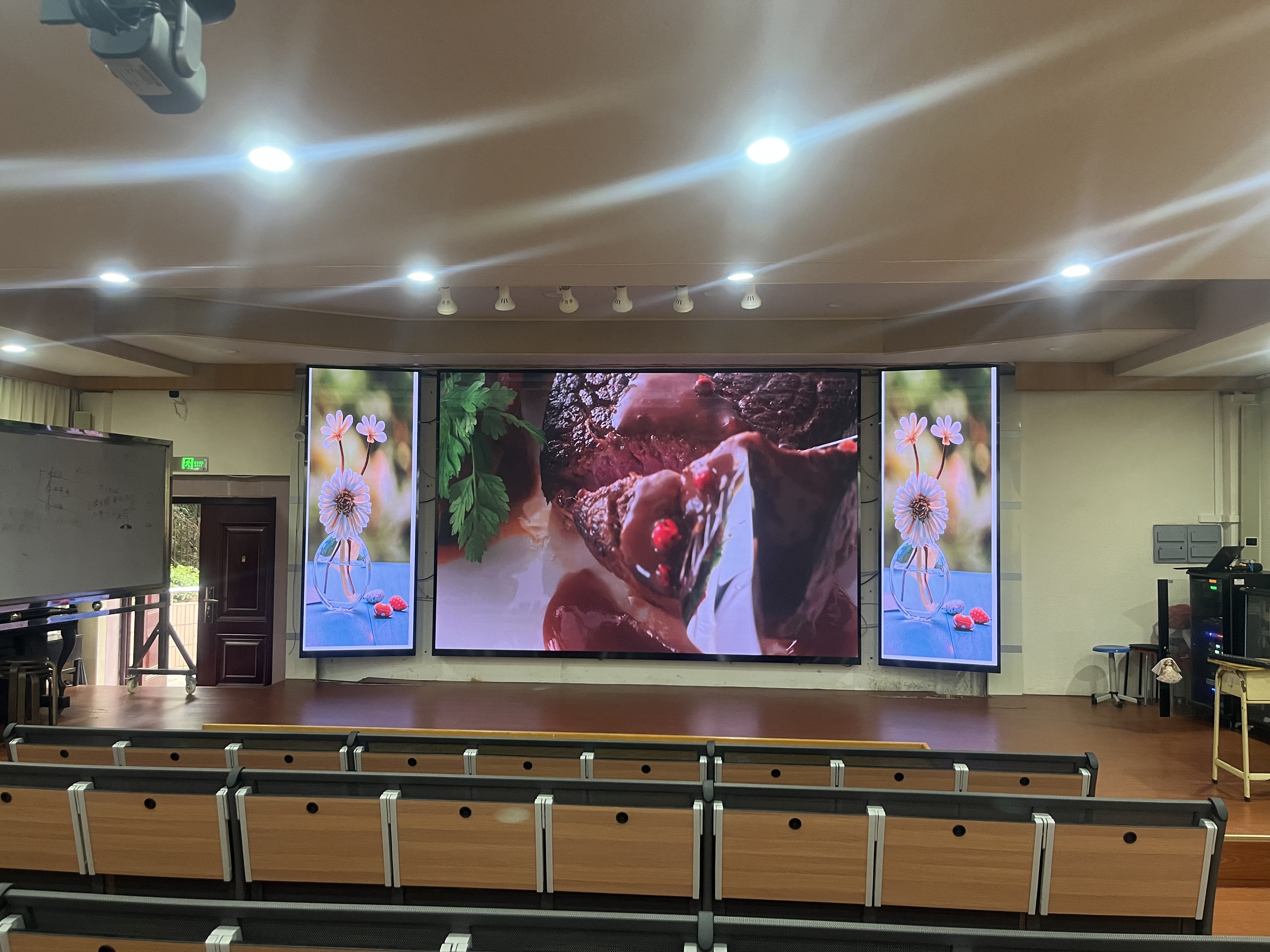 P2 indoor commerical led screen for meeting